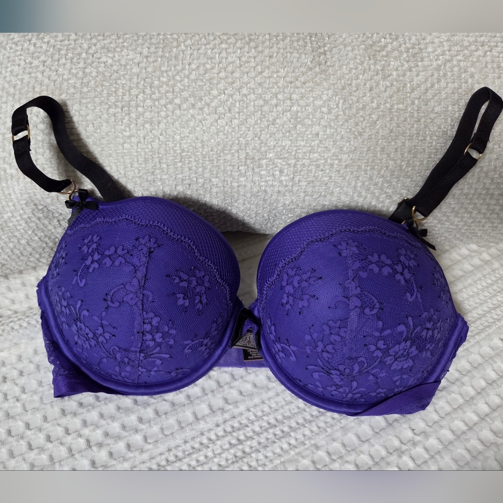 Victoria's Secret Purple Lace Bra